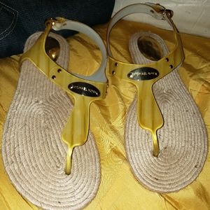 Nwot Michael Kors sandals